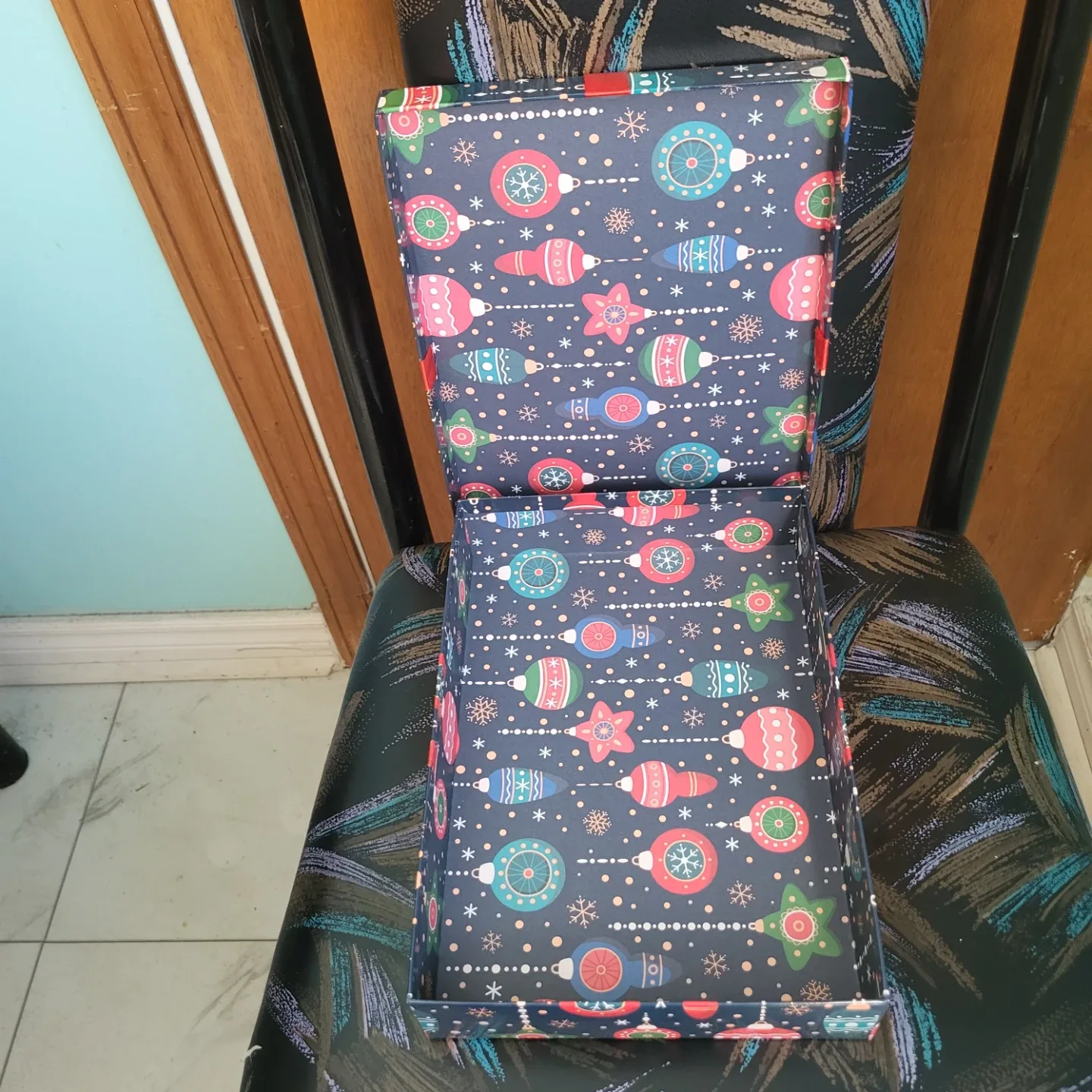 Christmas Holiday Gift Box Set image indicator(3)