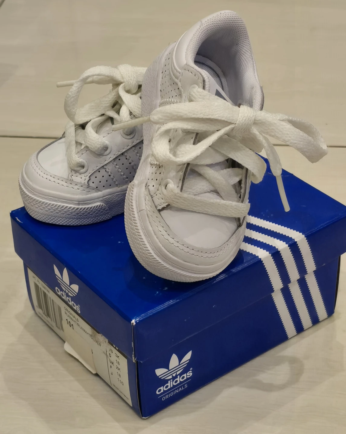 Cute Adidas Americana Baby/Toddler Shoes! - Size 3