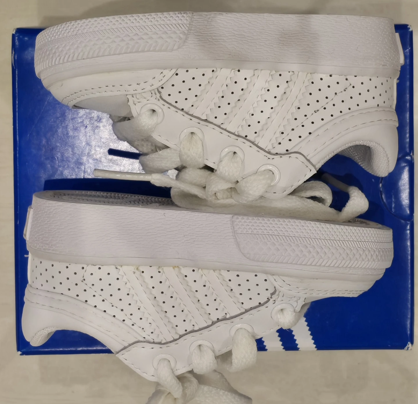 Cute Adidas Americana Baby/Toddler Shoes! - Size 3 - photo 5