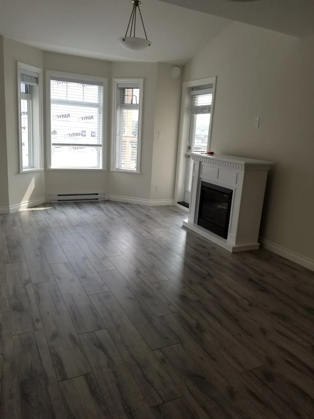 2 beds 1 bath Apartment for rent image indicator(8)