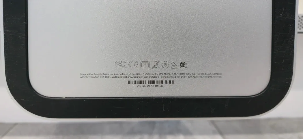 Apple LED Cinema Display 27" image indicator(7)