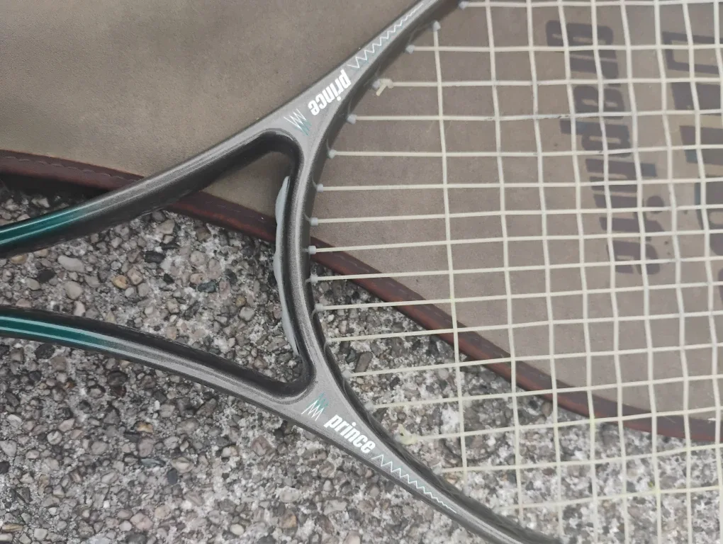 Prince Graphite Tennis Racquet image indicator(5)