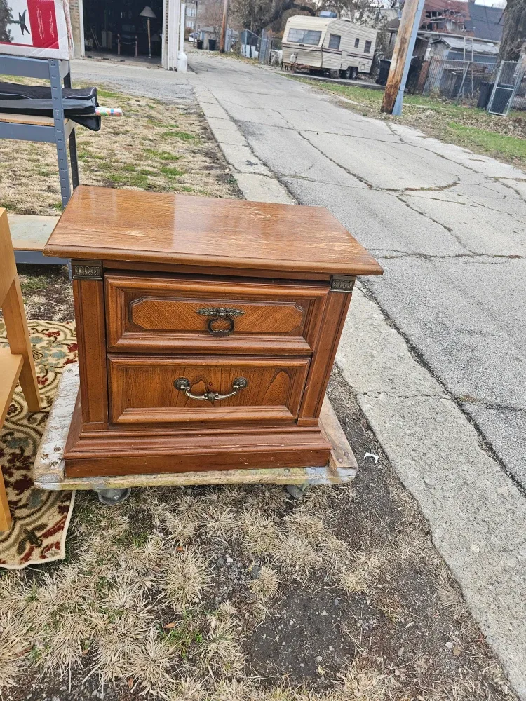 Wooden 2-Drawer Nightstand