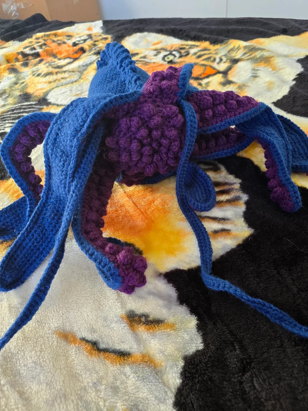 Handmade crochet kracken image indicator(6)