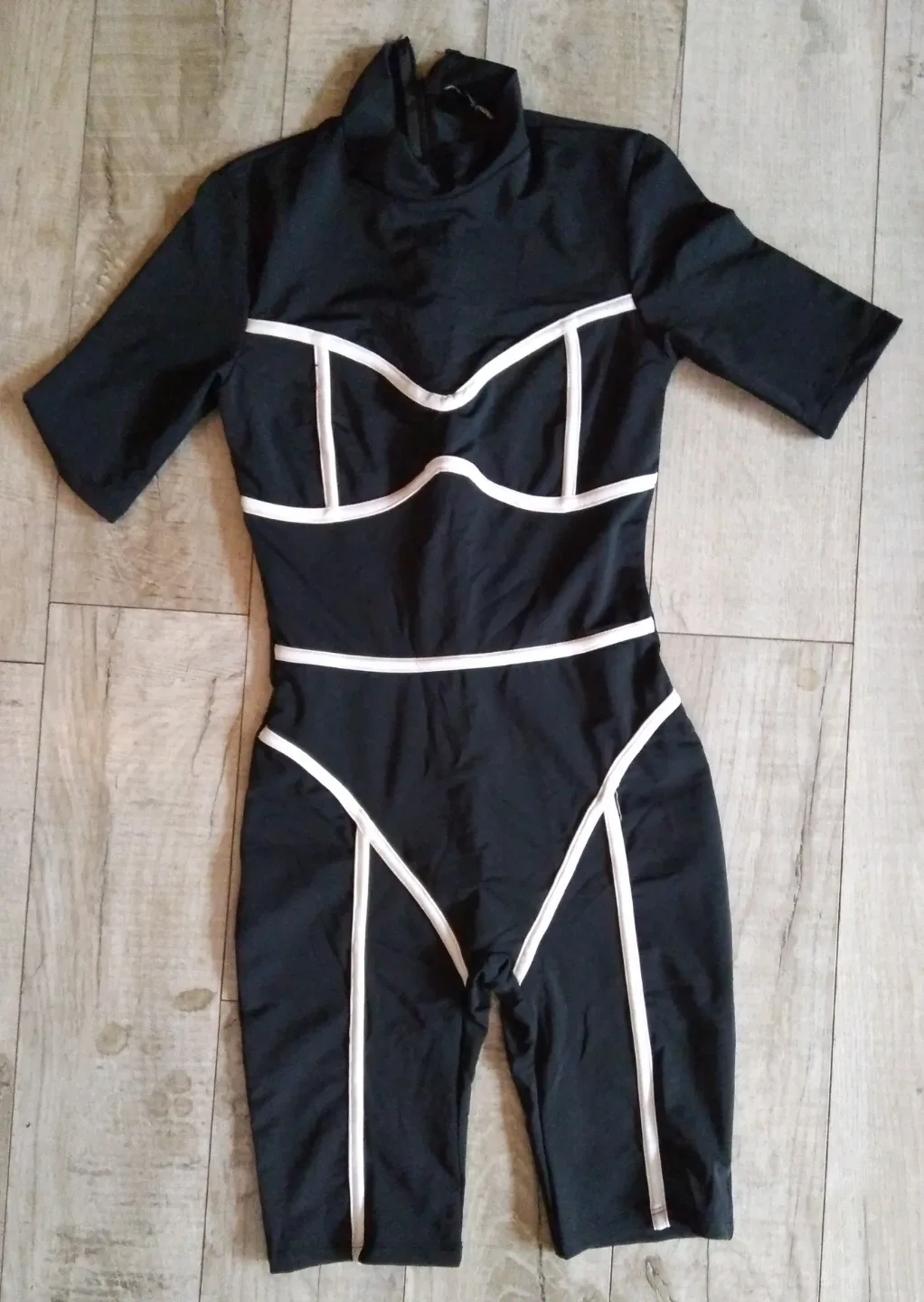 Assorted Women's Jackets & Bodysuit image indicator(3)