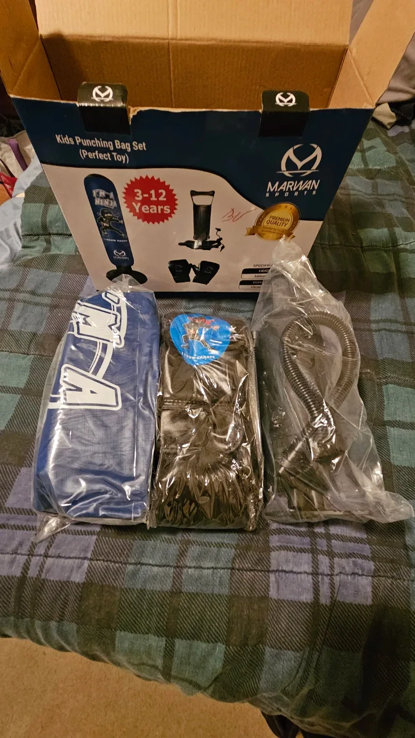 Brand new - Marwan Sports Kids Punching Bag Set Toy image indicator(4)