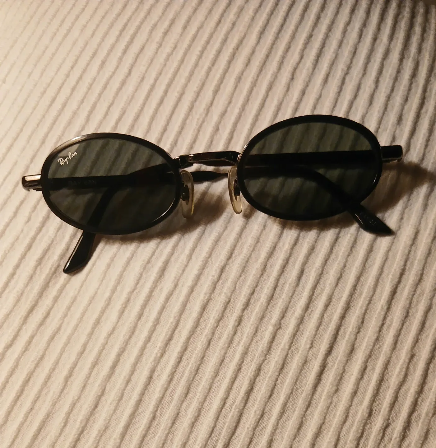 RAY-BAN... the king of sunglasses.