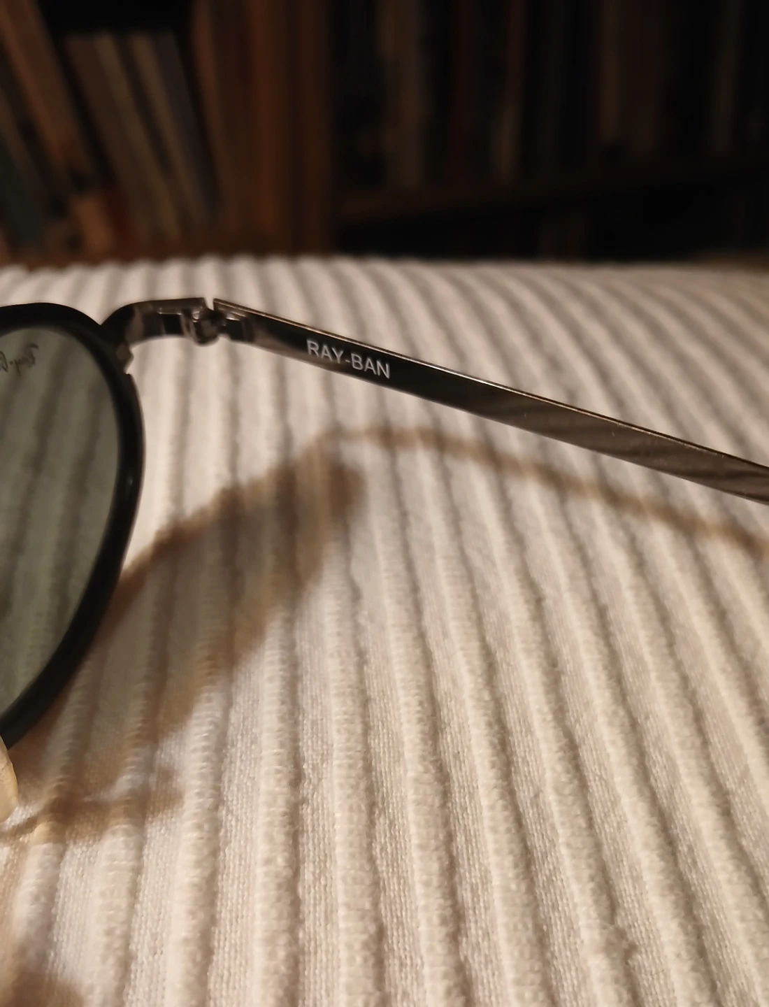 RAY-BAN... the king of sunglasses. - photo 5