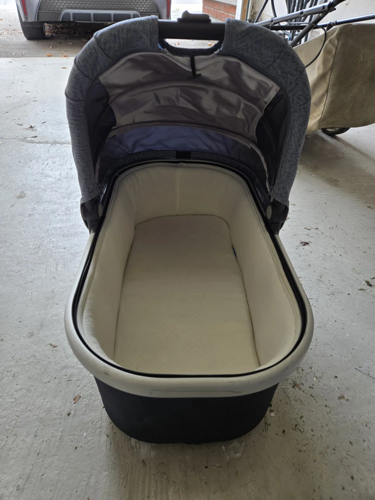 Uppa baby bassinet