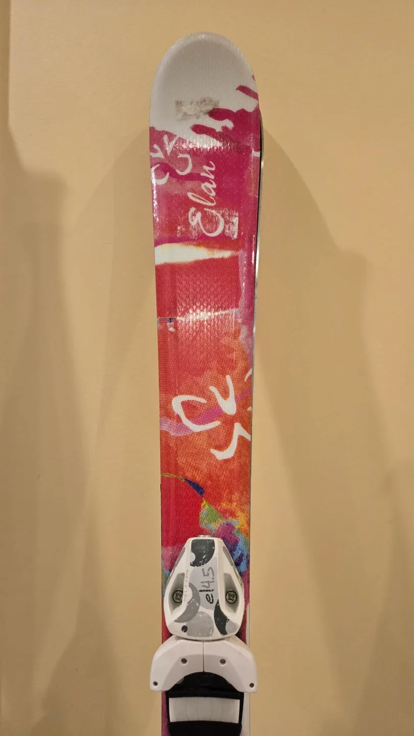 Elan Skis 120cm & Lange Ski Boots 23.5cm image indicator(2)