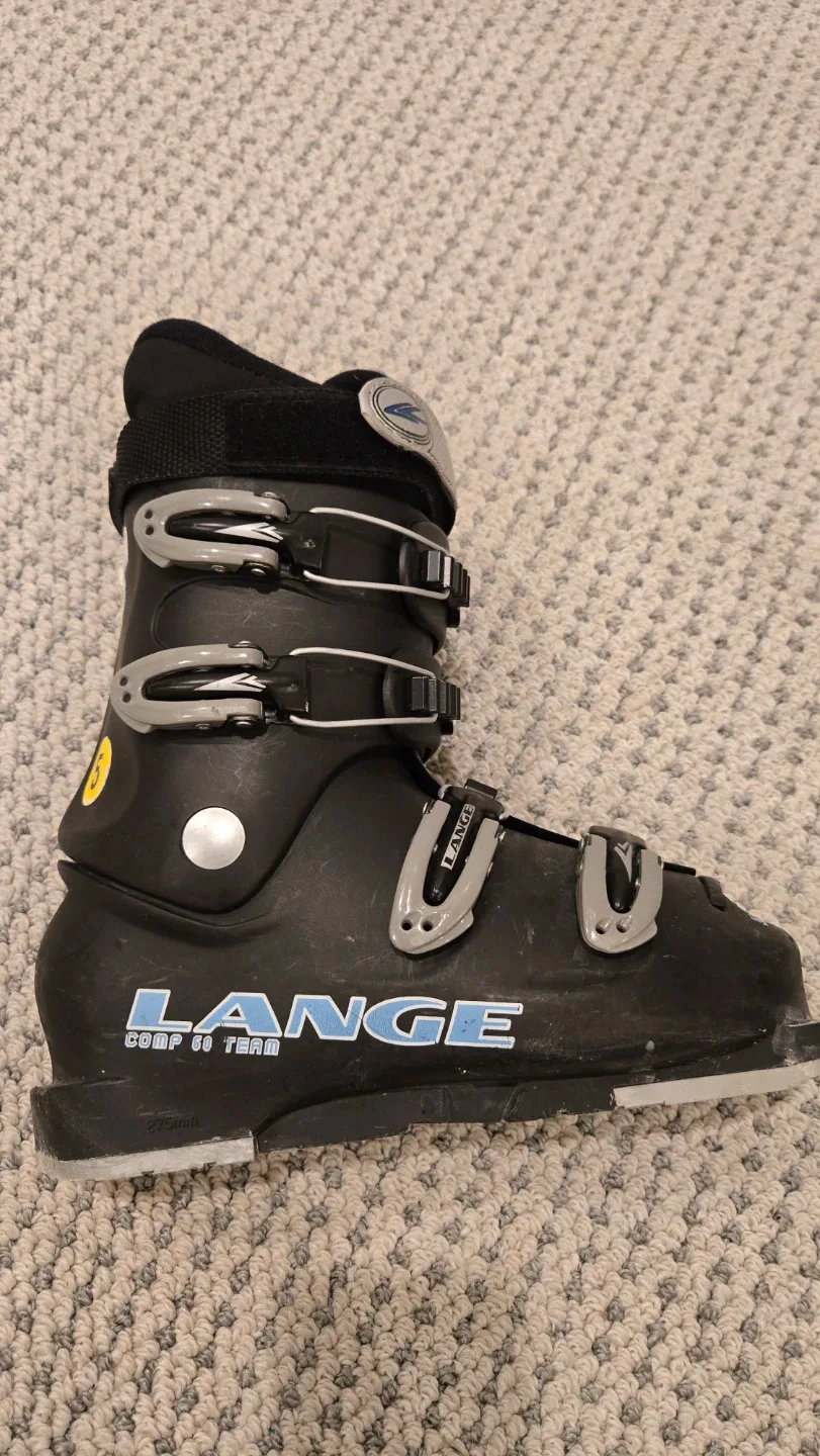 Elan Skis 120cm & Lange Ski Boots 23.5cm image indicator(4)