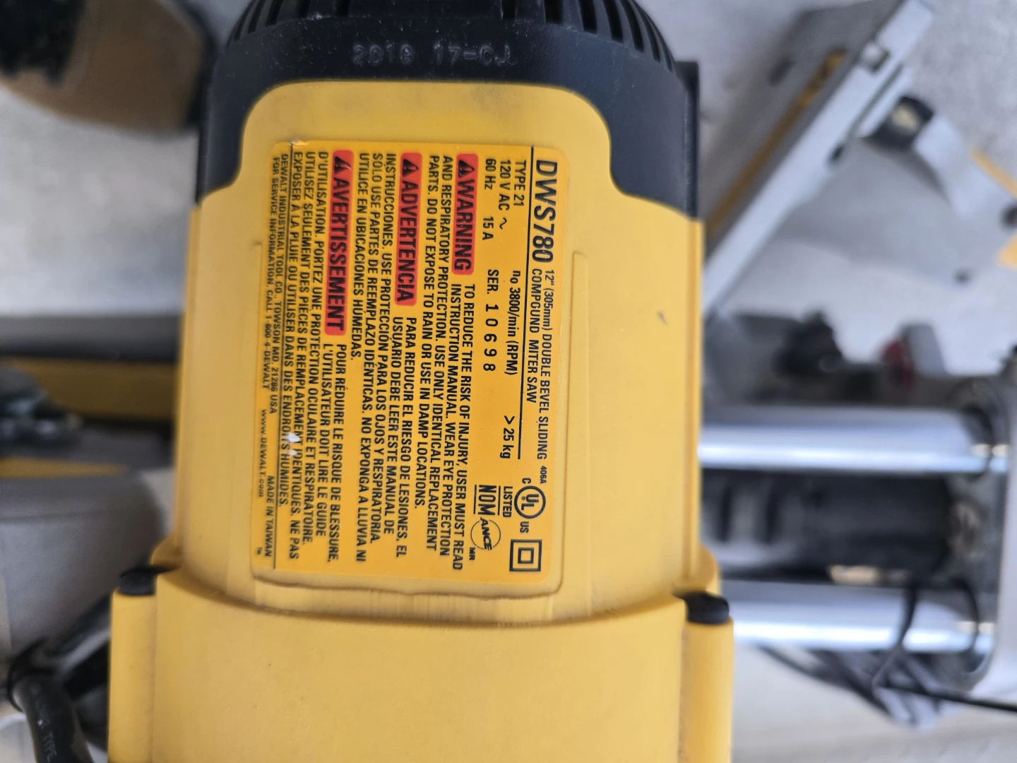 DeWalt DWS780 12" Compound Miter Saw