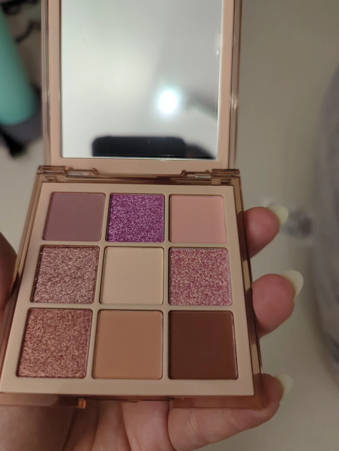 New- Huda Beauty Nude Light Eyeshadow Palette - photo 2