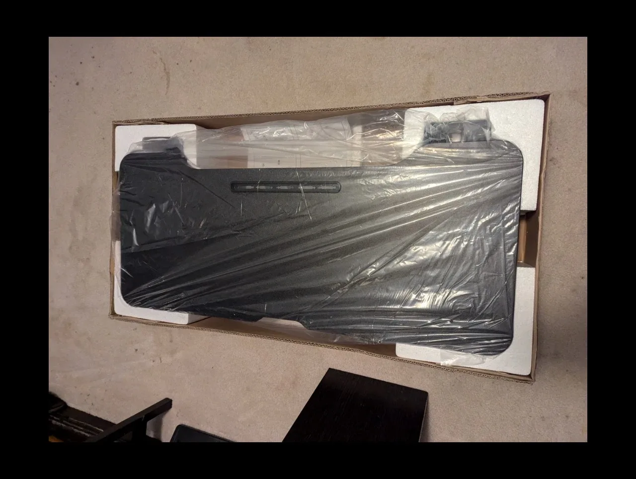 Black Standing Desk Converter image indicator(5)