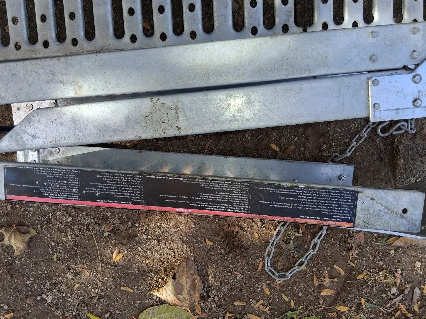 Folding steel Ramps image indicator(5)