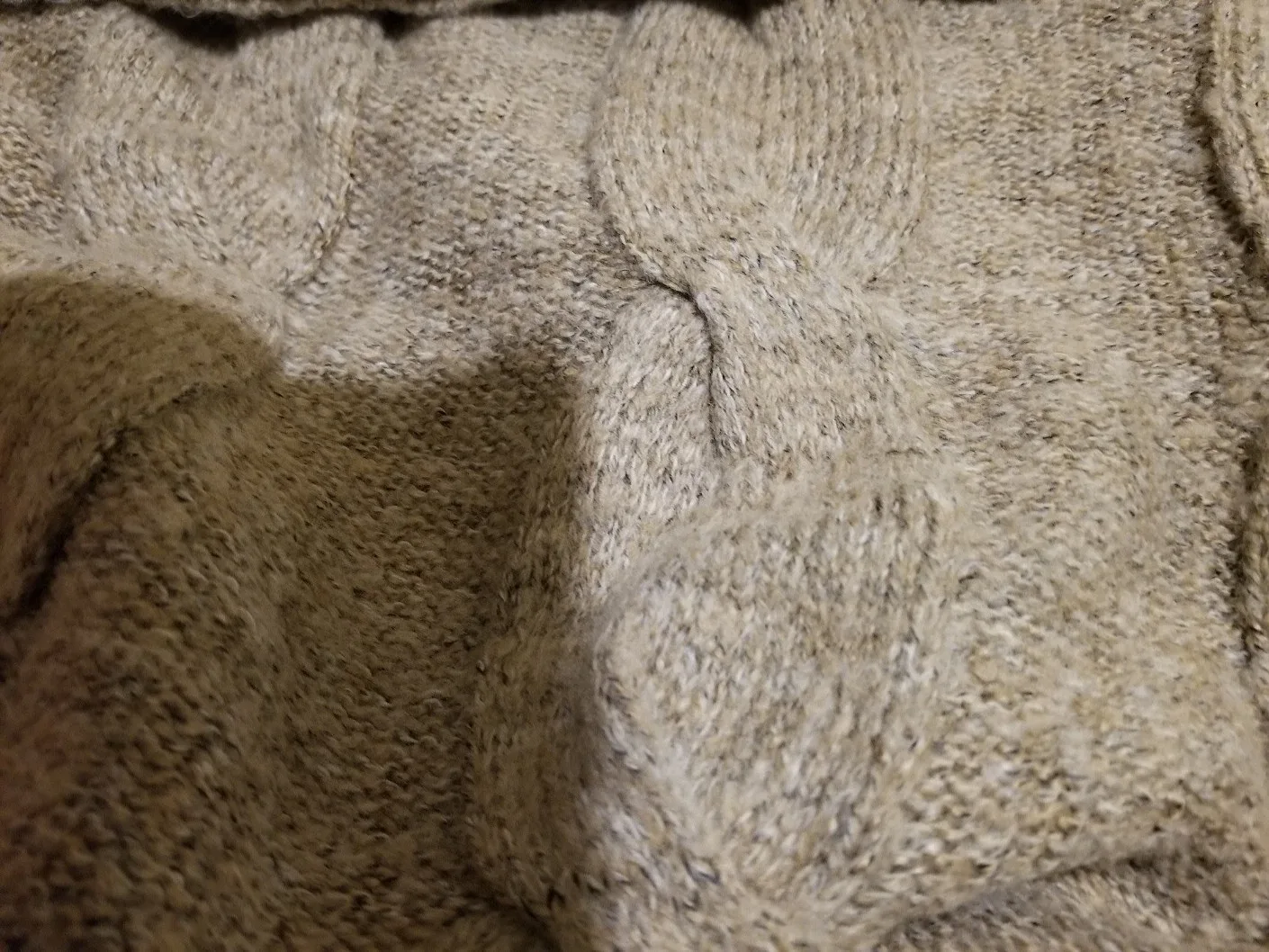 FREE NWOT Women's Brown Ribbed Knit Turtleneck Poncho image indicator(4)