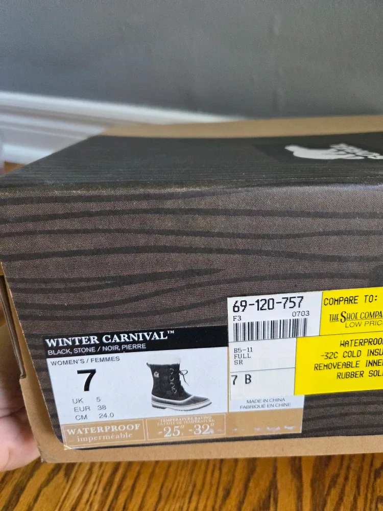 Sorel Winter Carnival Boots - Women's Size 7