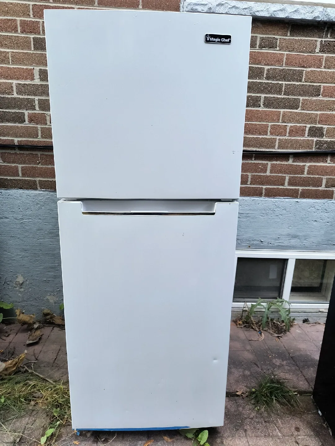 Magic Chef Refrigerator