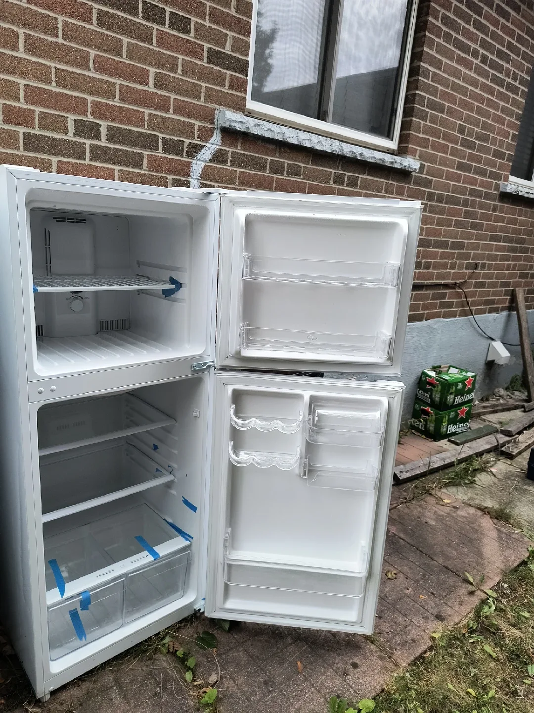 Magic Chef Refrigerator image indicator(2)