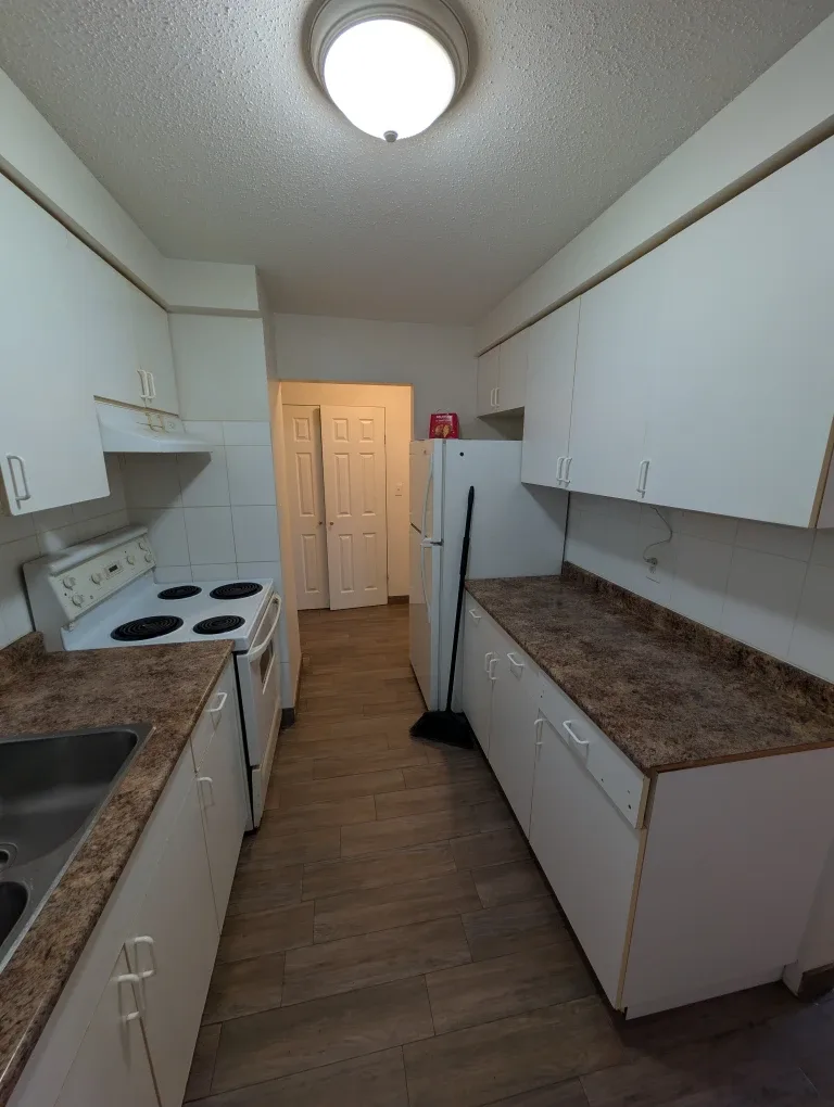 1 Bed 1 Bath - Apartment image indicator(4)