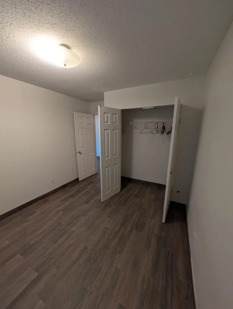 1 Bed 1 Bath - Apartment image indicator(9)