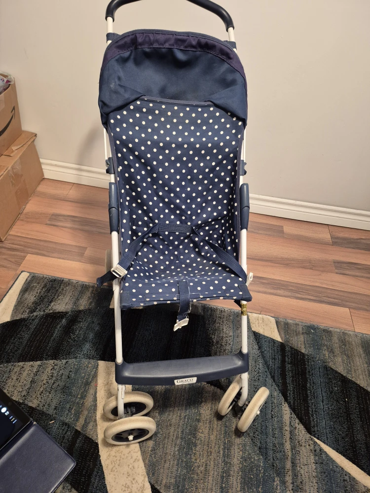 Graco Umbrella Stroller - Navy Blue Polka Dot - photo 4