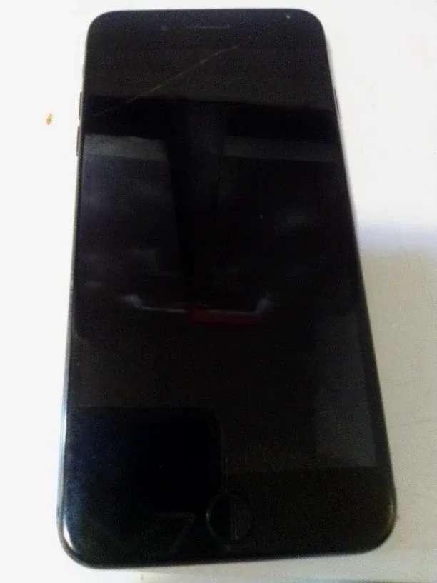 Apple iPhone model A1784 for parts as it