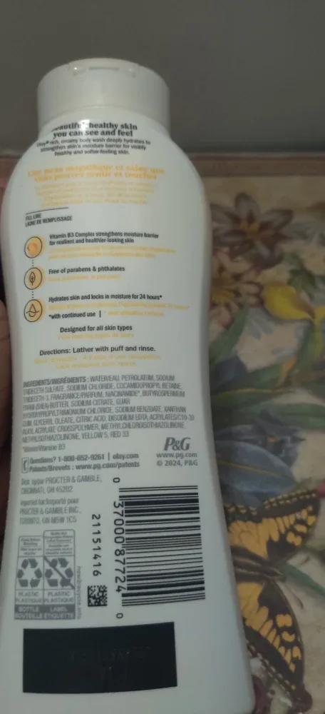 Olay Ultra Moisture & Age Defy Body Wash - 364 mLx3 image indicator(5)