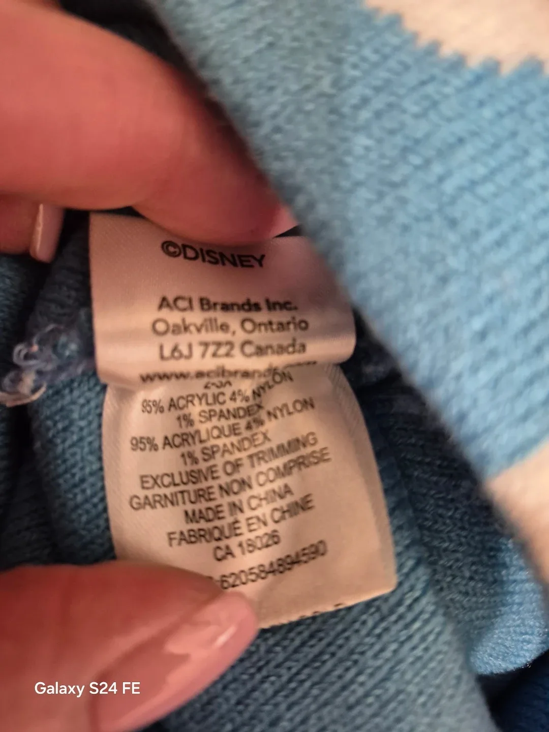 Little  girls , 2-3x  brand new frozen  hat and  mits image indicator(3)