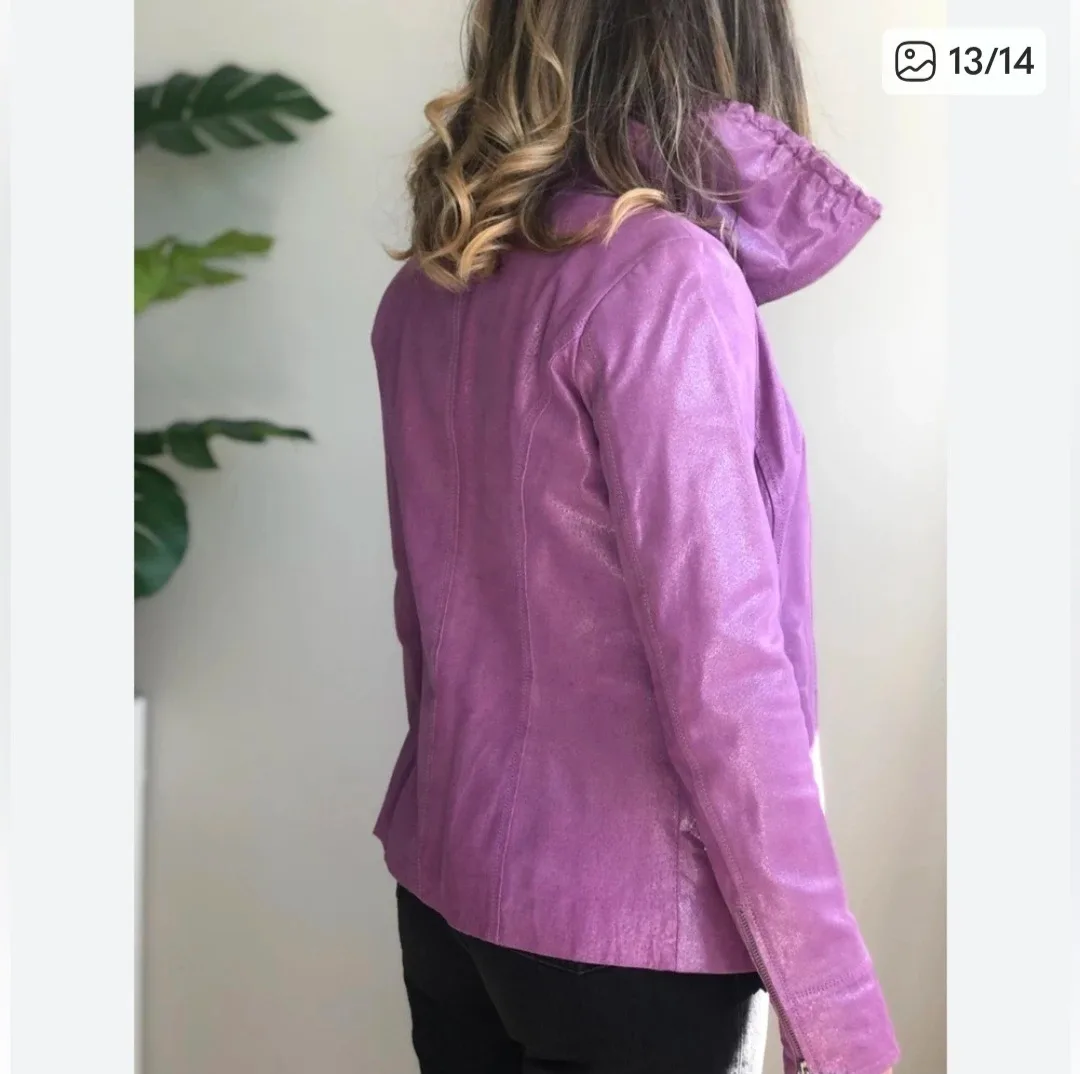 Ladies  leather  jacket image indicator(9)