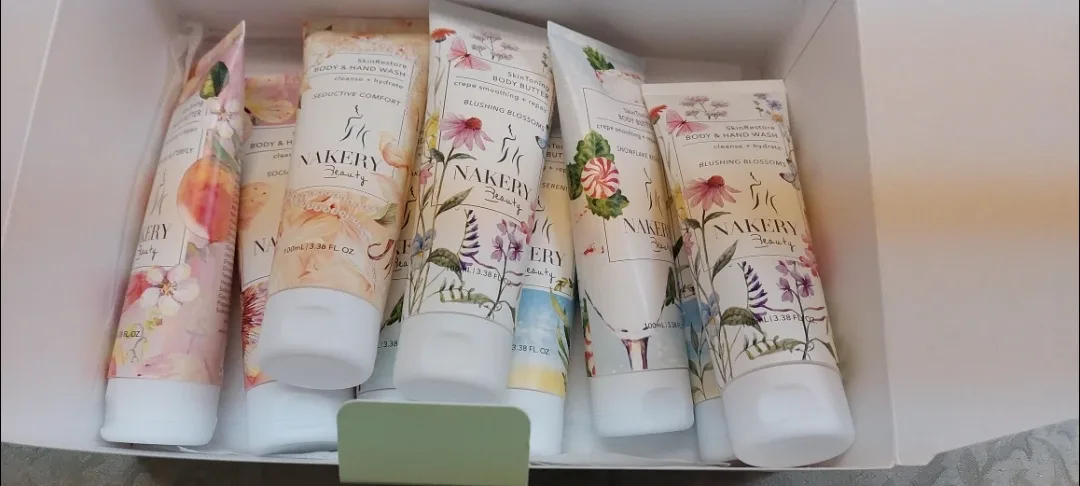 Nakery Beauty Body & Hand Wash Set