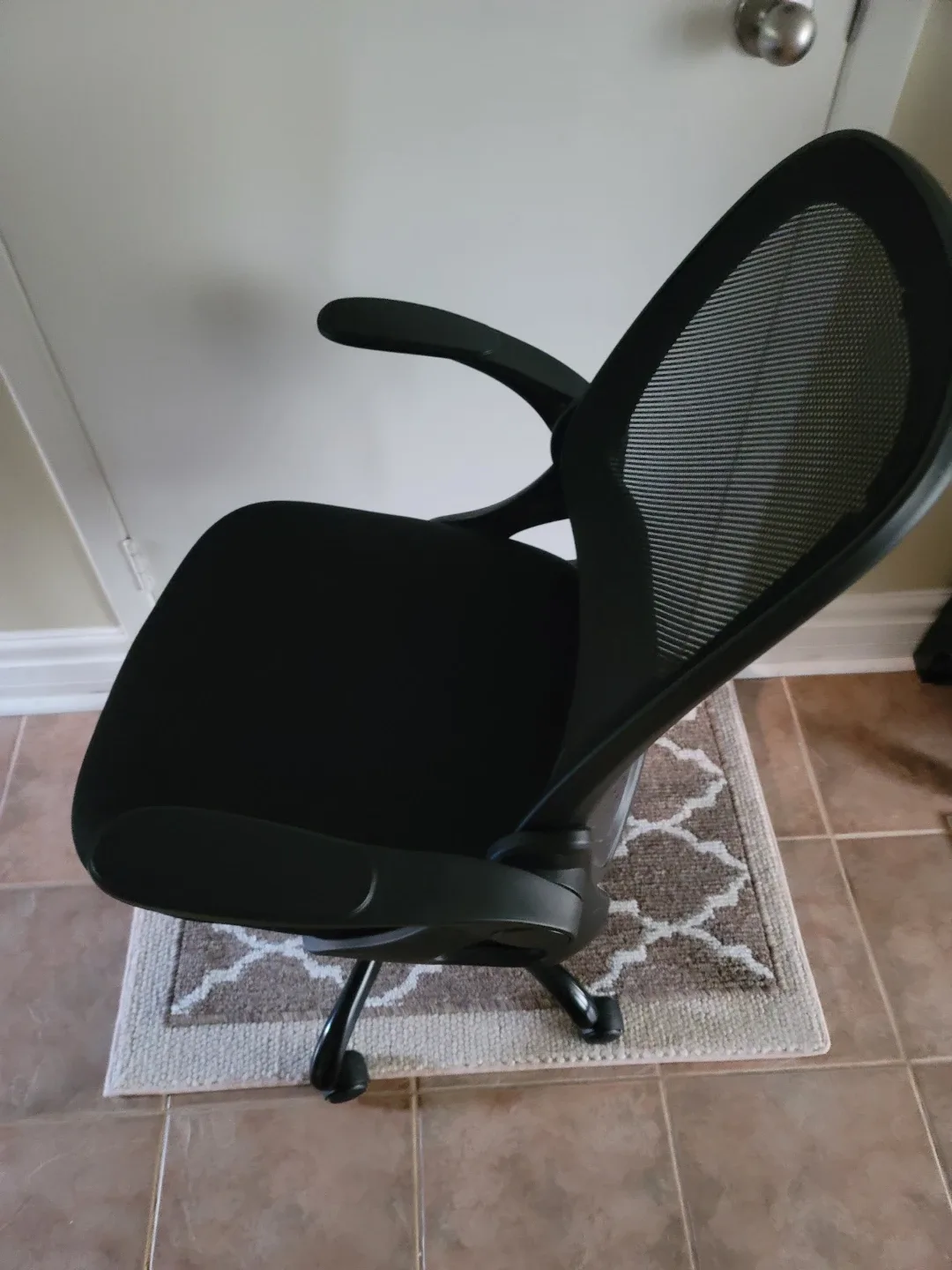 Black Office Chair image indicator(3)