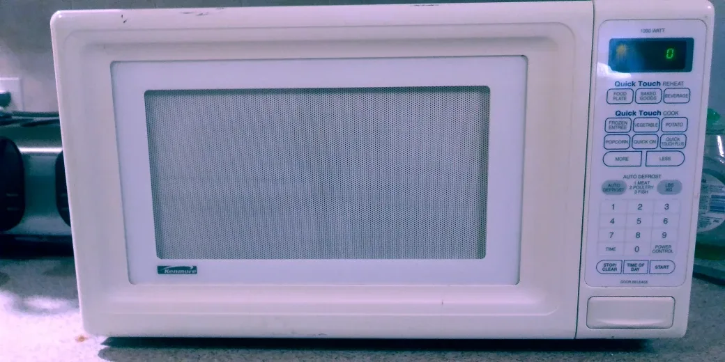 Kenmore 1000 Watt Microwave