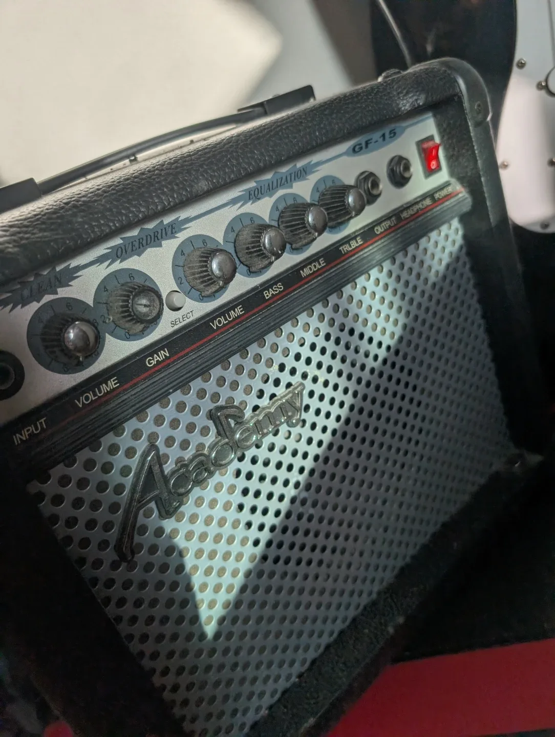 Academy Electric Guitar & GF-15 Amp BRAND NEW image indicator(3)