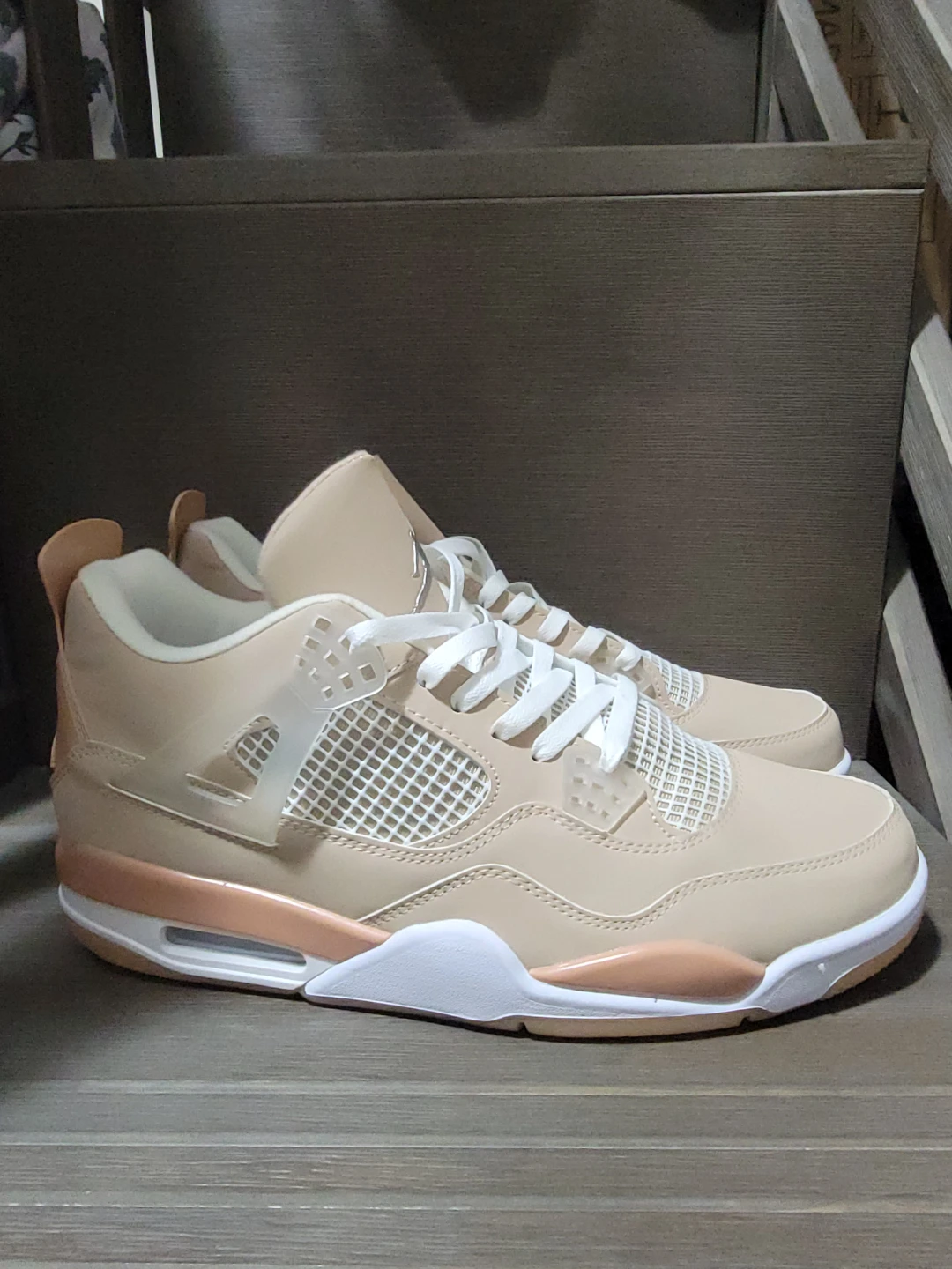 Jordan 4 Retro SE Craft Photon Dust Shoes