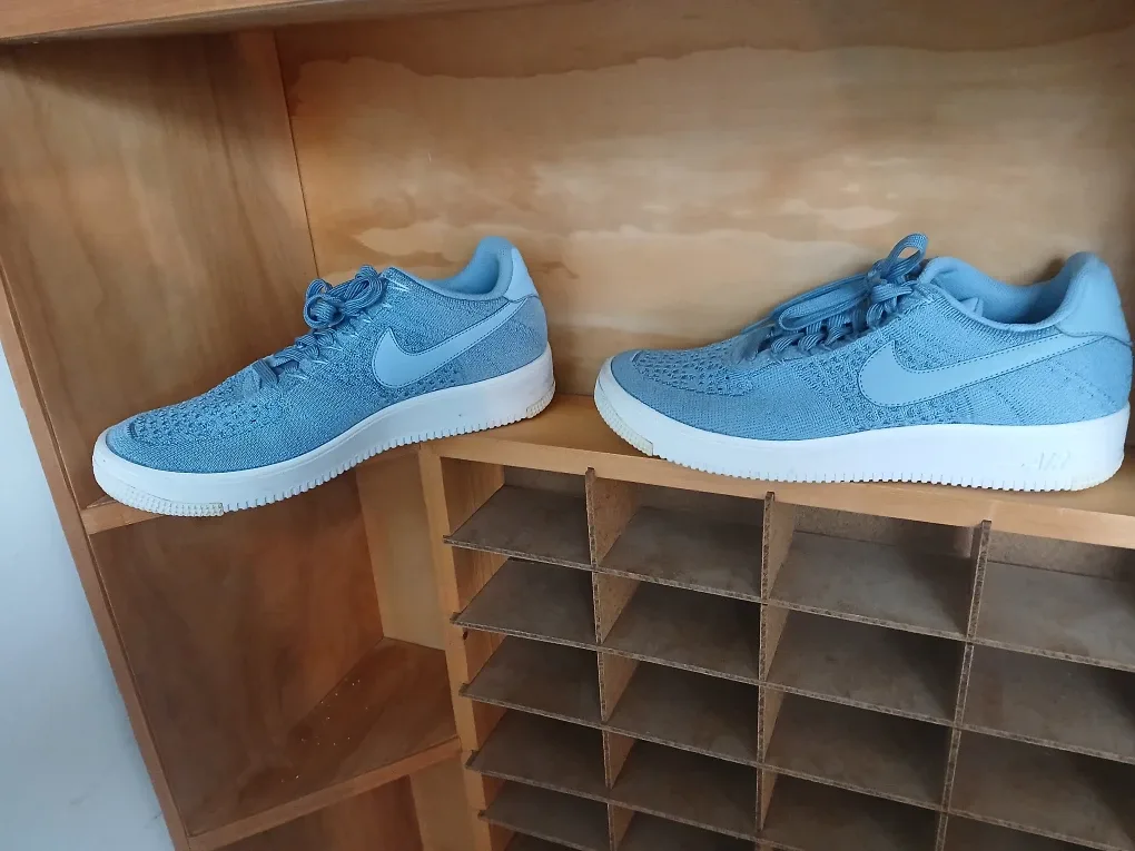 Jordans exelent size 11.5