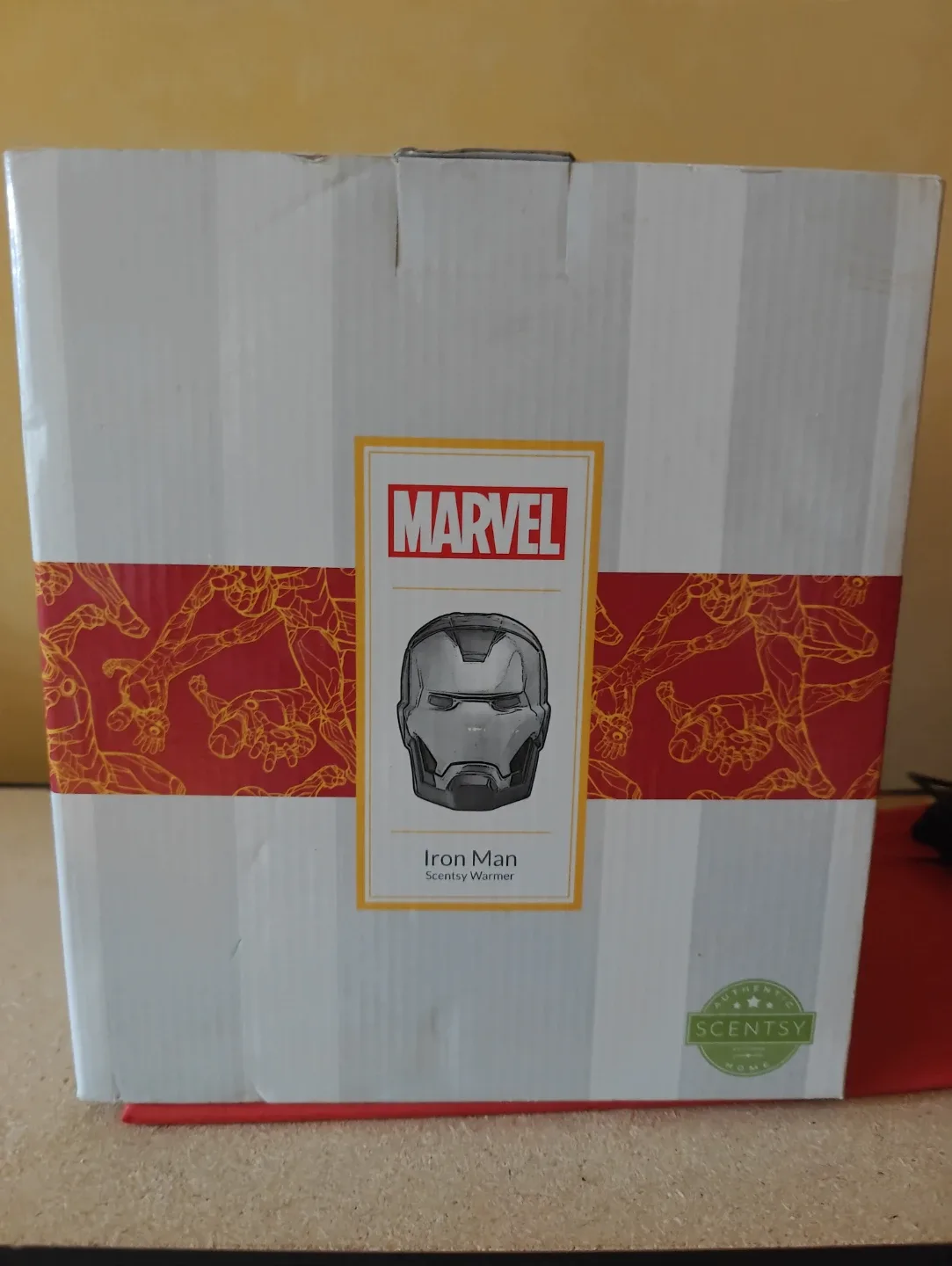 Marvel Iron Man Scentsy Warmer image indicator(2)