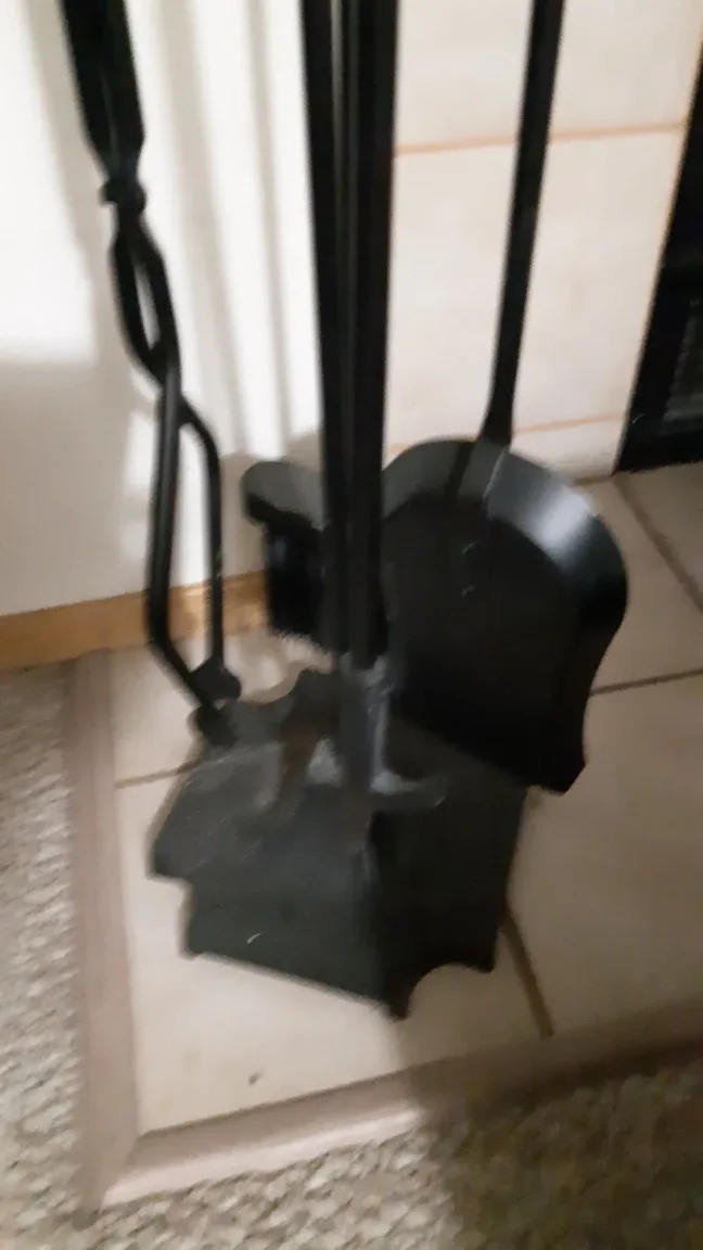 Black Fireplace Tool Set image indicator(2)