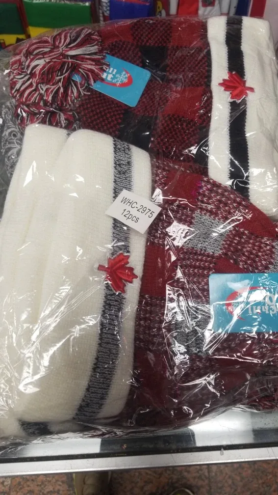 Chill Out Canada Beanie Hats image indicator(4)