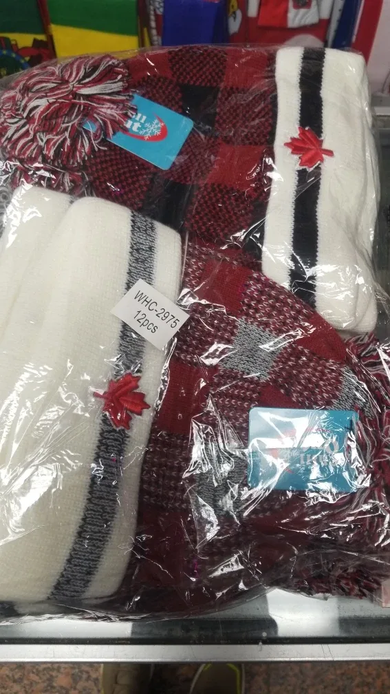 Chill Out Canada Beanie Hats image indicator(5)