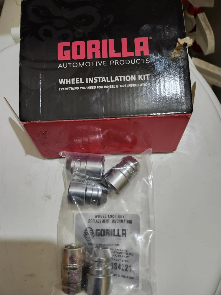Gorilla Automotive Wheel Installation Kit
