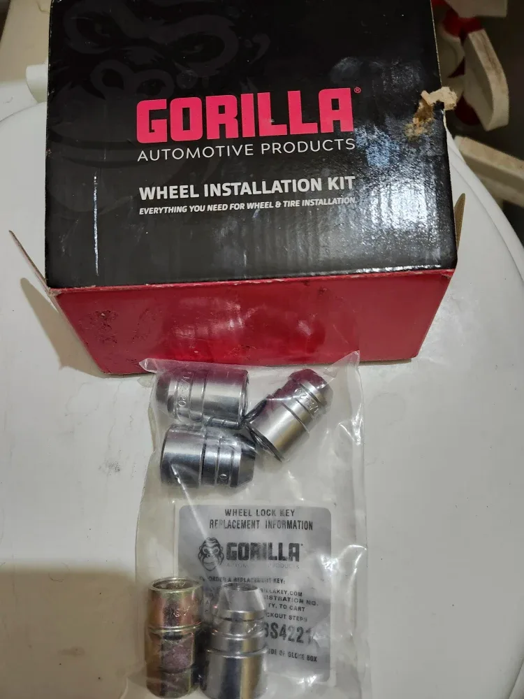 Gorilla Automotive Wheel Installation Kit