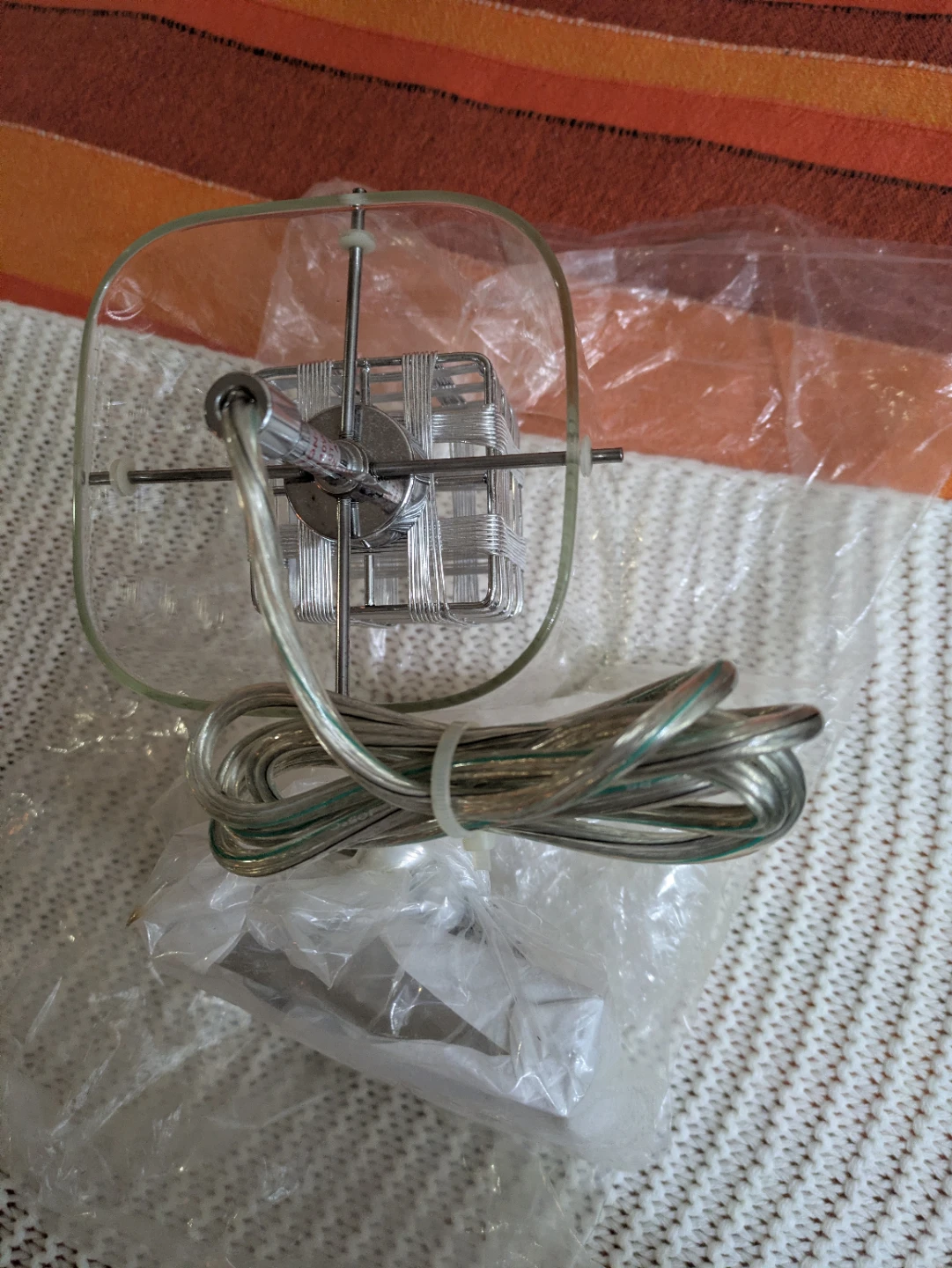Pendant Light Fixture - Glass and Metal - photo 4