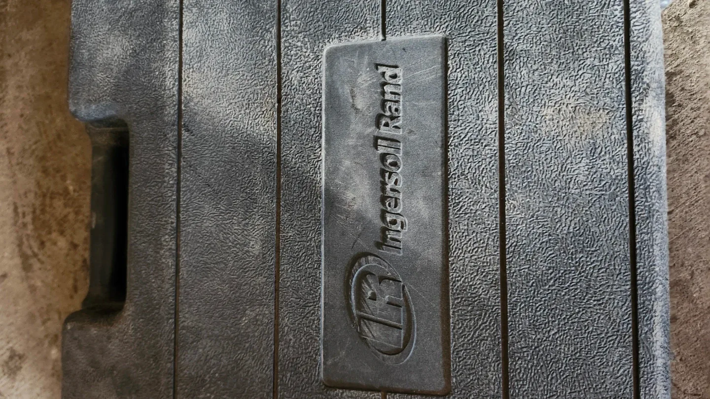 Ingersoll Rand Impact Wrench Set