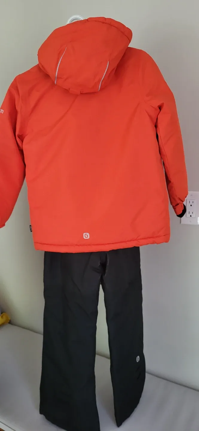 Brand new Gusti Orange Snowsuit image indicator(2)
