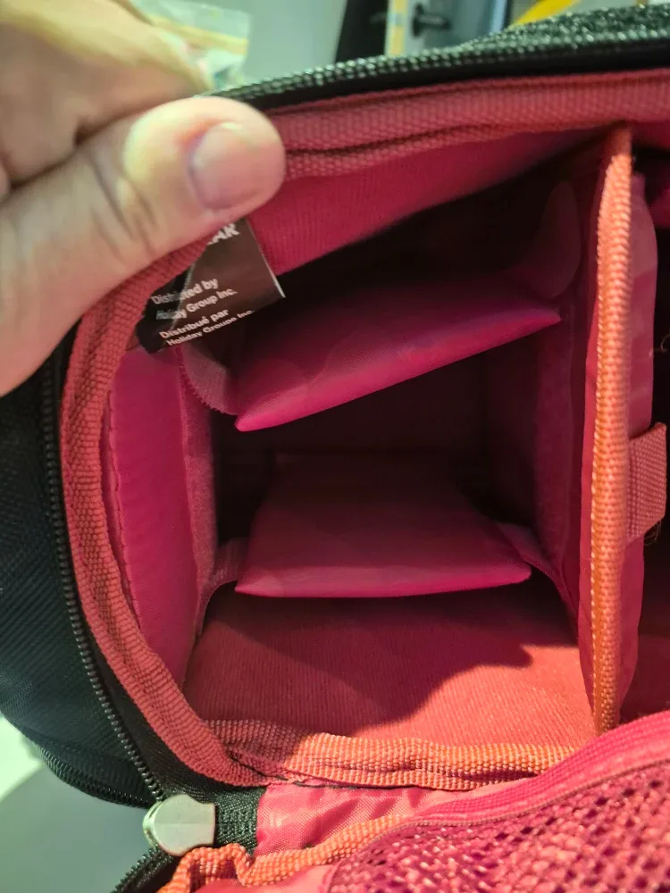 Swiss Gear Camera Bag - Black & Red image indicator(4)