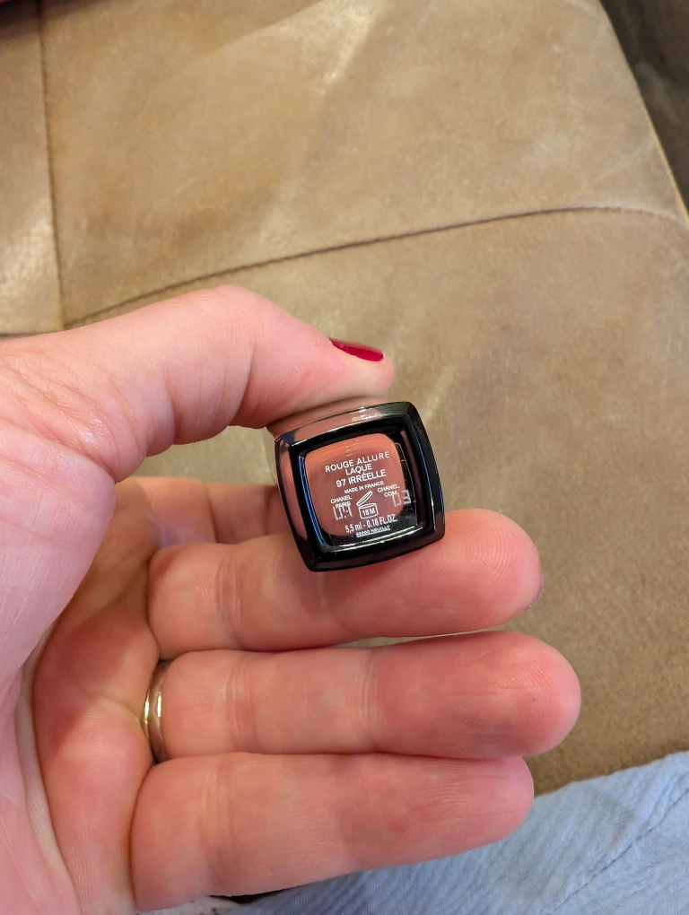 Chanel Rouge Allure Laque 97 Irreelle - photo 2