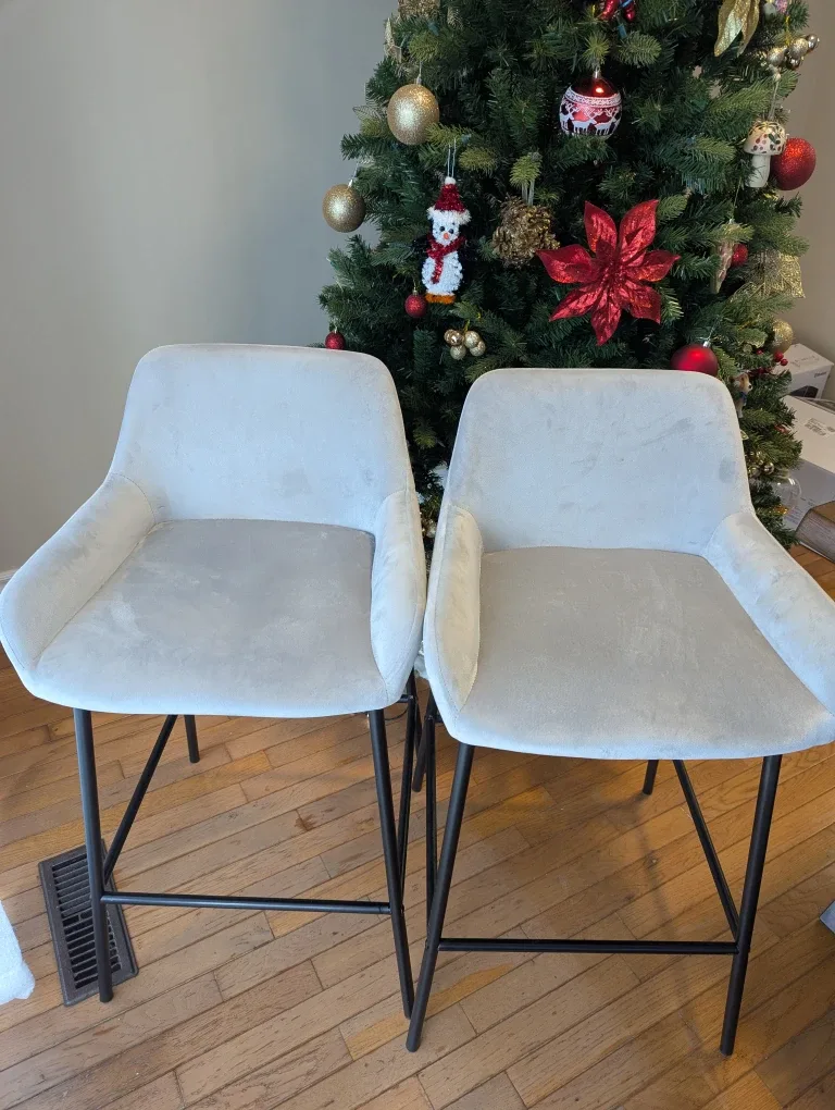 Set of 2 Ivory Bar Stools