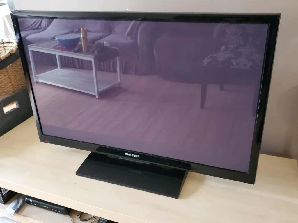 Samsung 43" Plasma TV