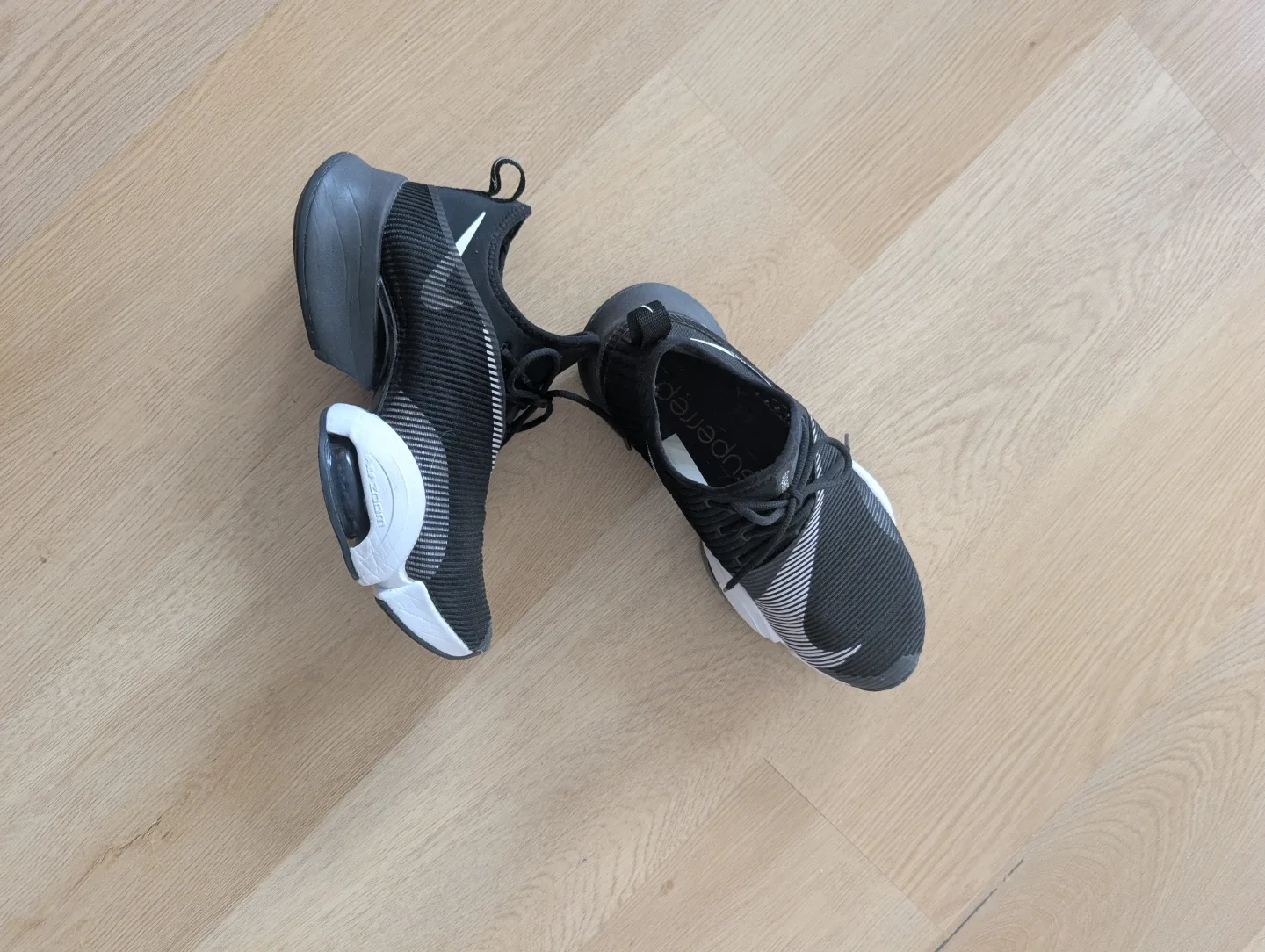 Nike Air Zoom SuperRep women's 8.5 image indicator(2)